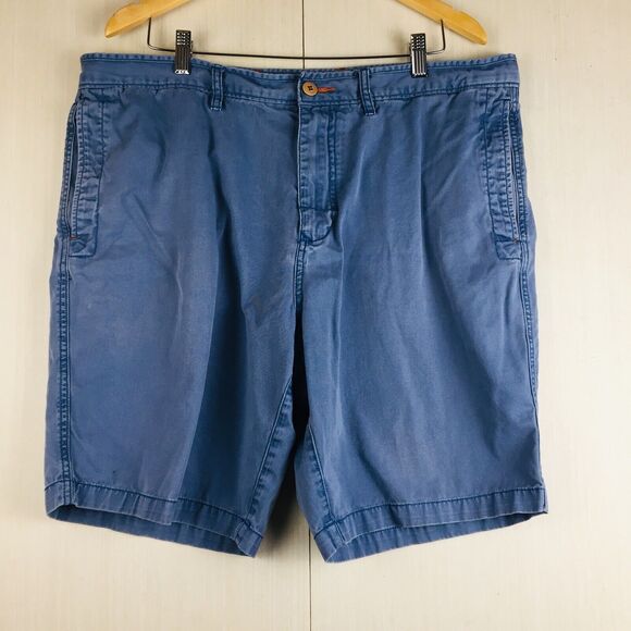 TOMMY BAHAMA Men's Blue Chino Cotton Flat Front Relax Shorts Vacation Resort 40 - Picture 1 of 12